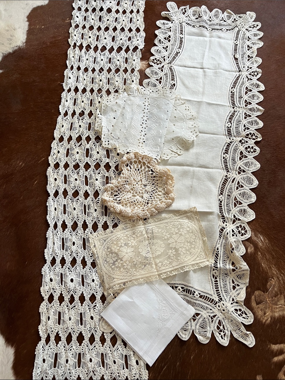Amazing Project material: 2 Lace Table Runners, 3 doilies and 1 handkerchief